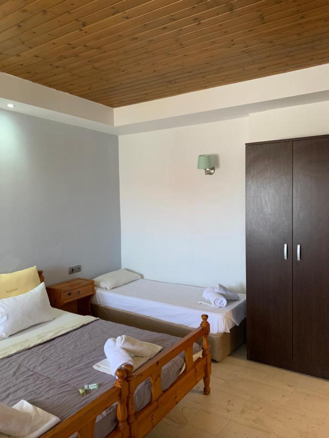 Platon Hotel Neoi Poroi Bagian luar foto