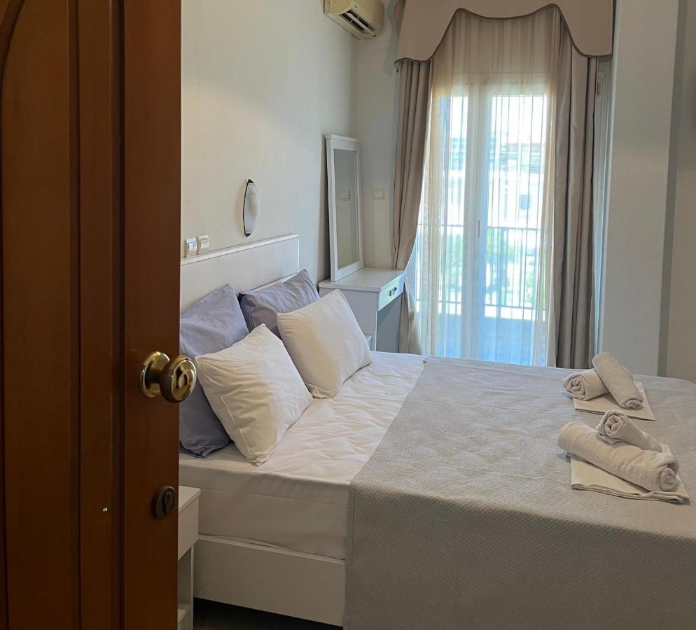 Platon Hotel Neoi Poroi Bagian luar foto