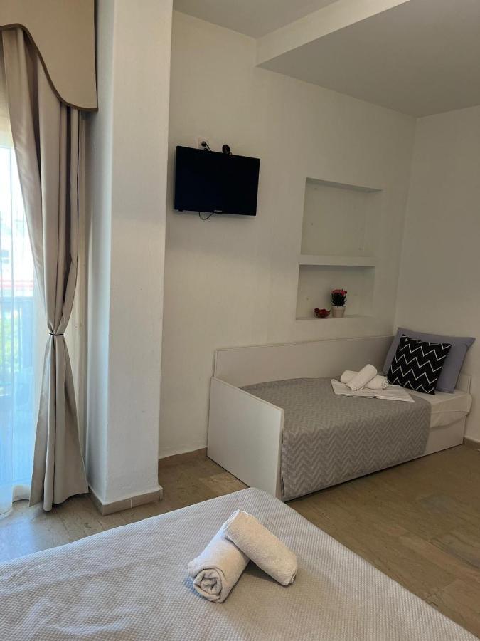 Platon Hotel Neoi Poroi Bagian luar foto